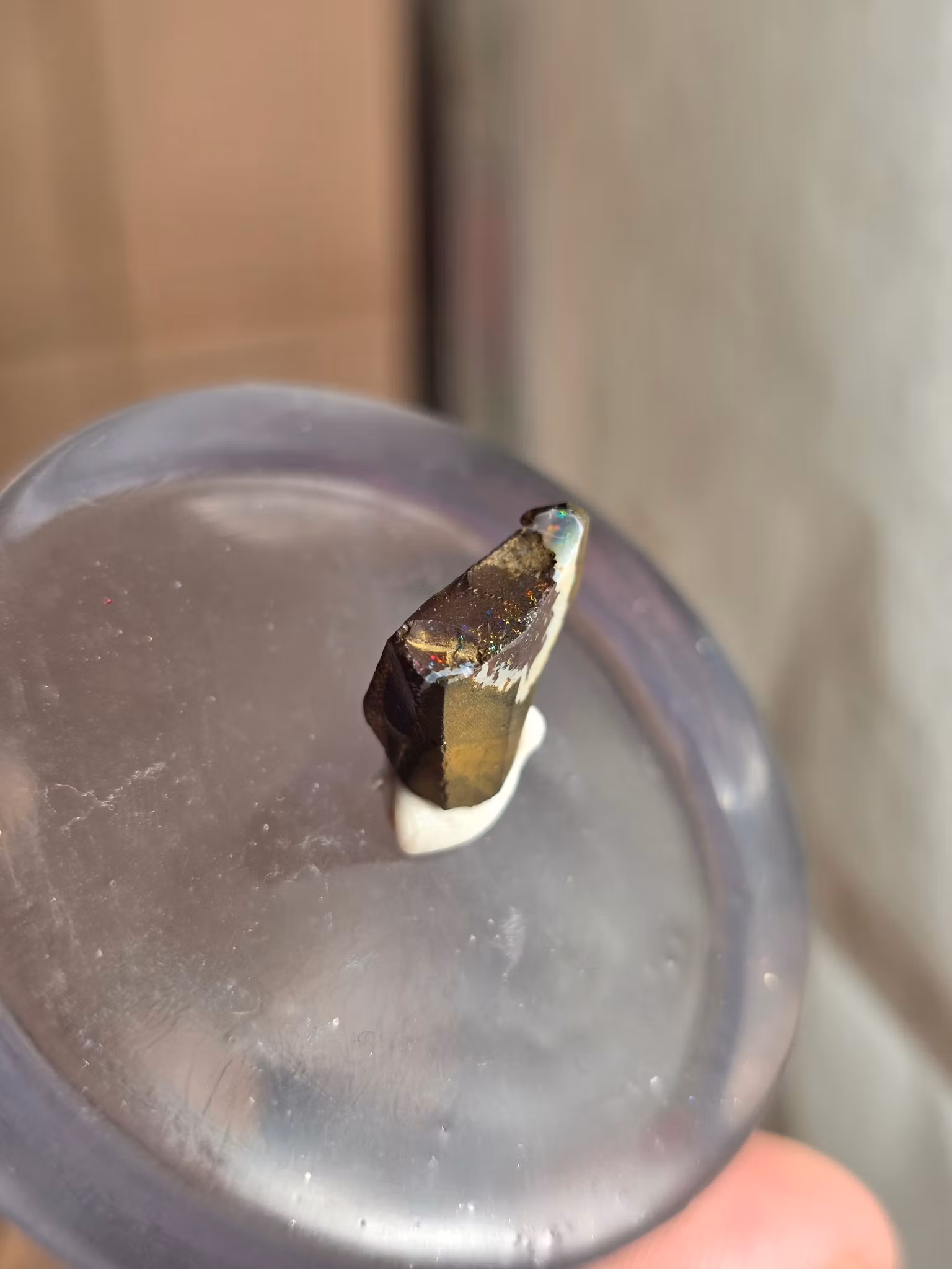 Rå Boulder Opal från Koroit 5,77 ct