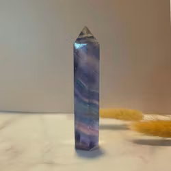 Regnbågsfluorit Torn nr 5
