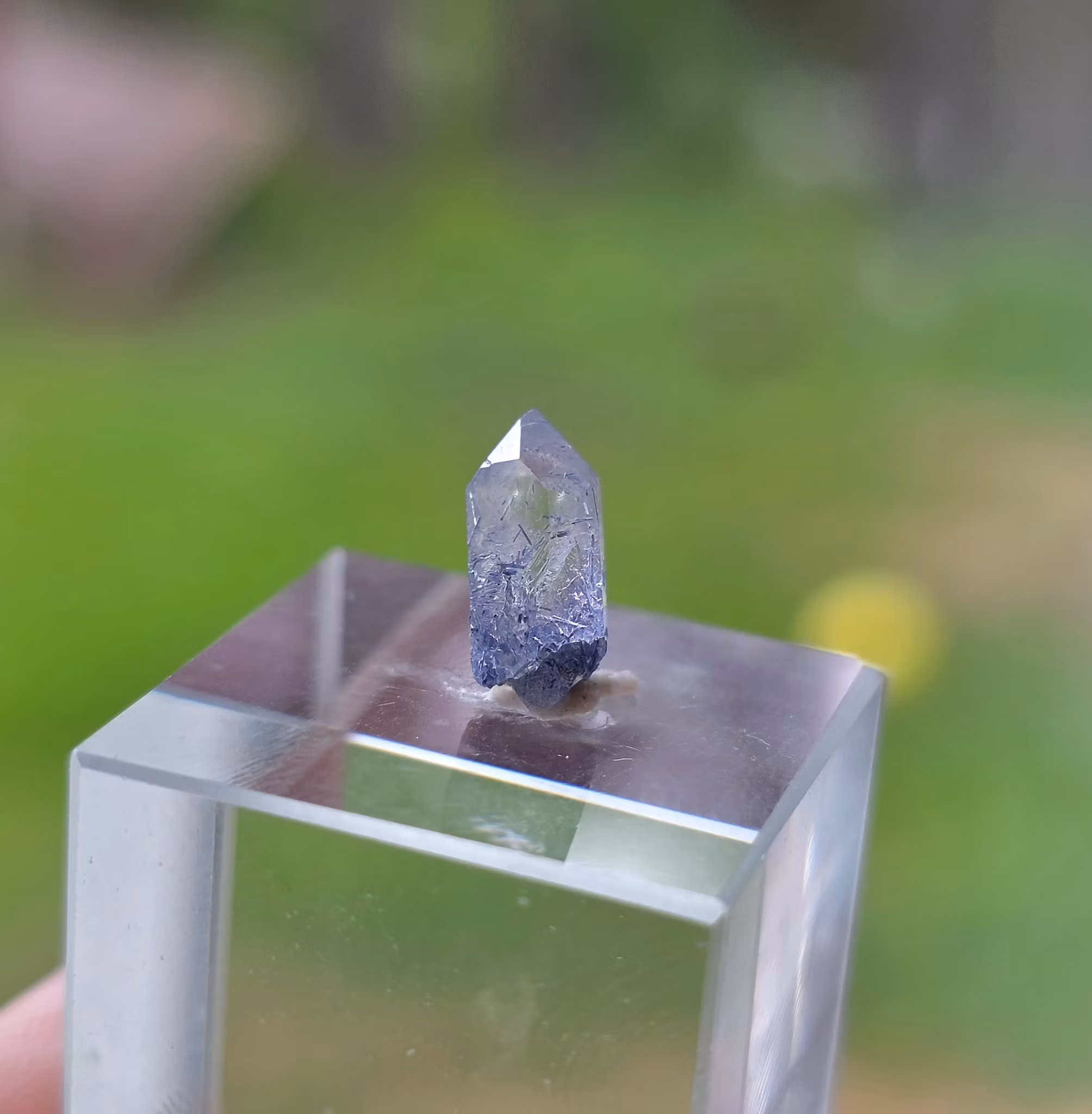 Dumortierit I Kvarts 1,3 ct