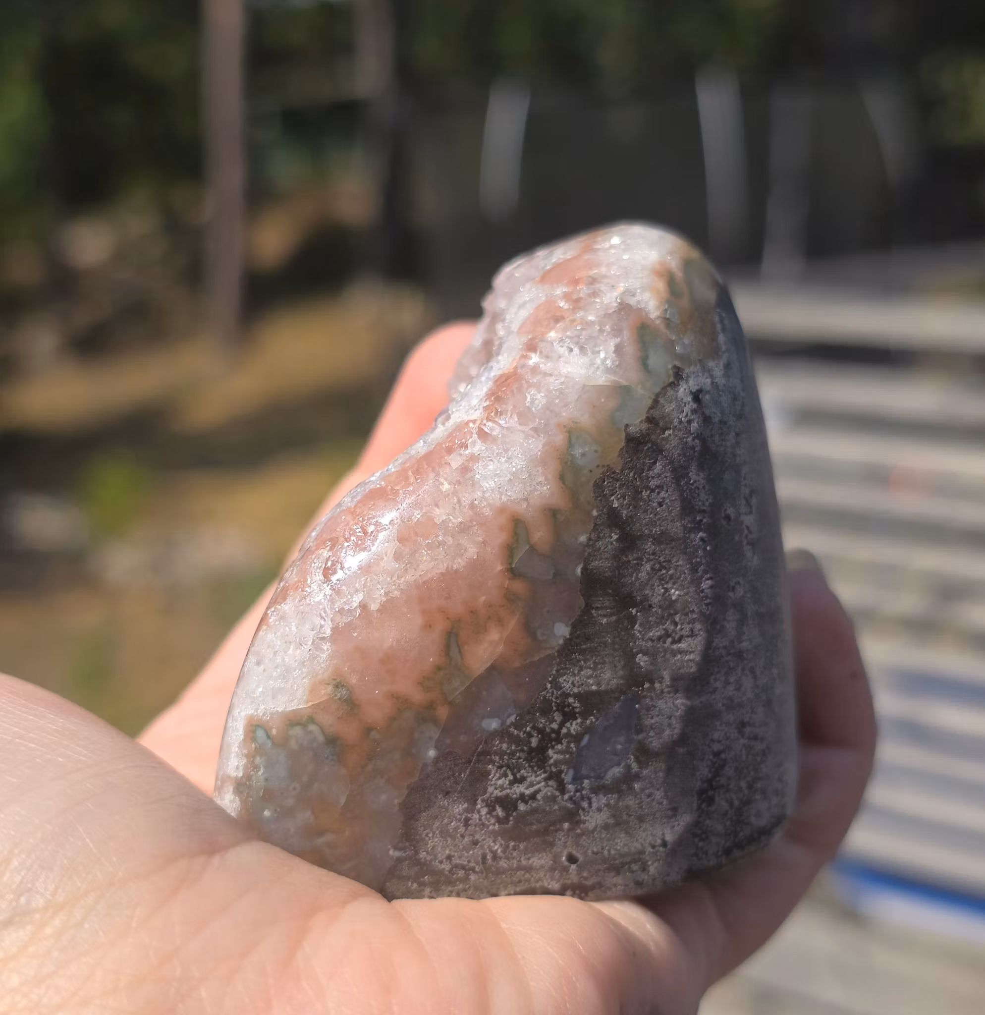 Agat Med Druzy Polerad Uruguay 204 g