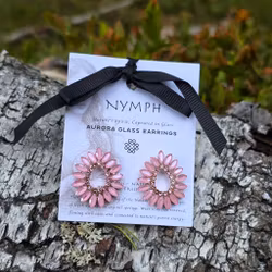 Nymph Skogsanemoner Örhängen Rosa
