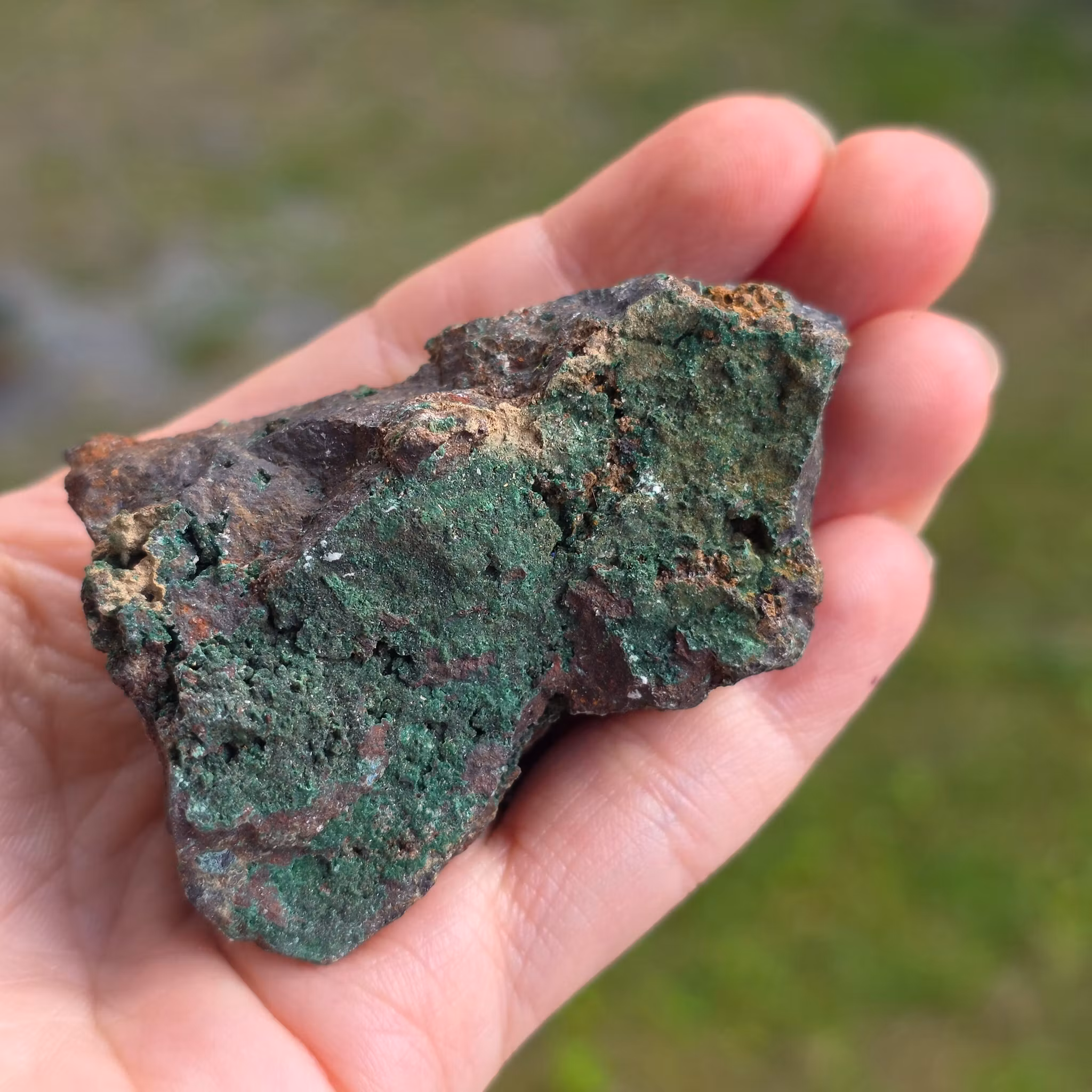 Rå Malakit (Azurit) 112 gram