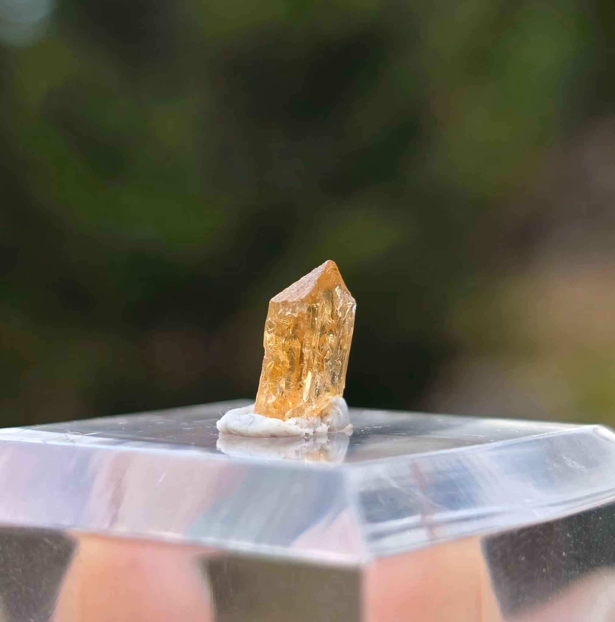 Rå Imperial Topas Ouro Preto, 1,20 ct