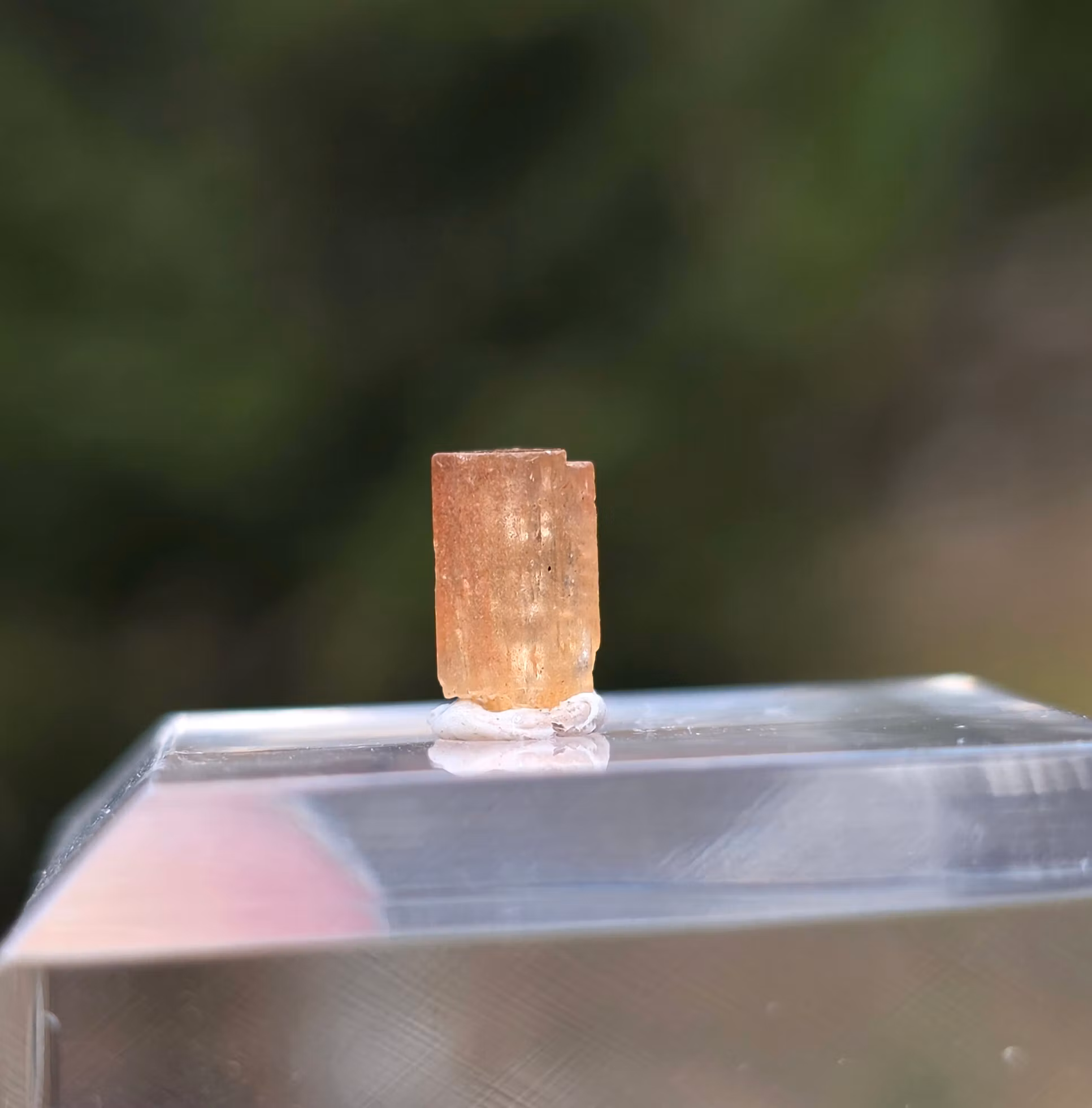 Rå Imperial Topas Ouro Preto, 0,75 ct