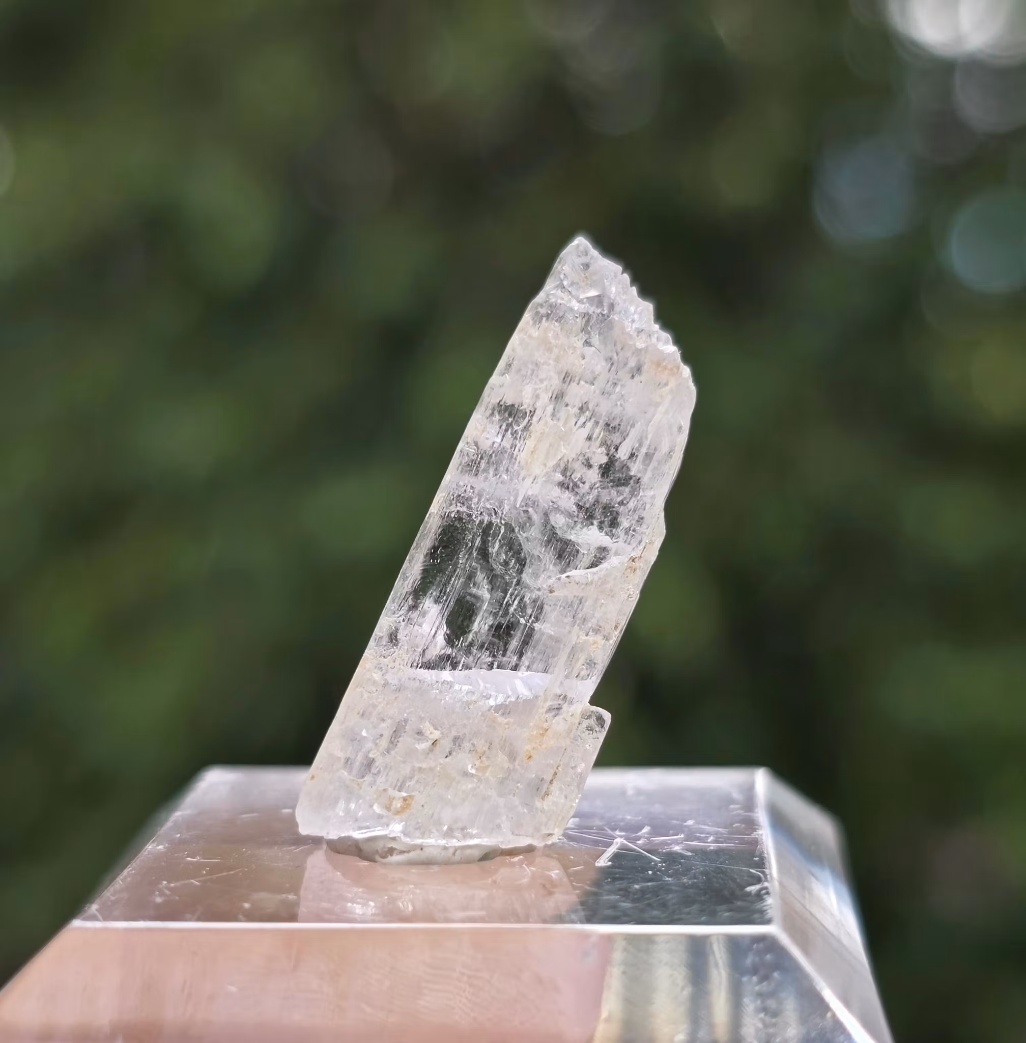 Rå Spodumen Från Afhanistan 11,38 ct