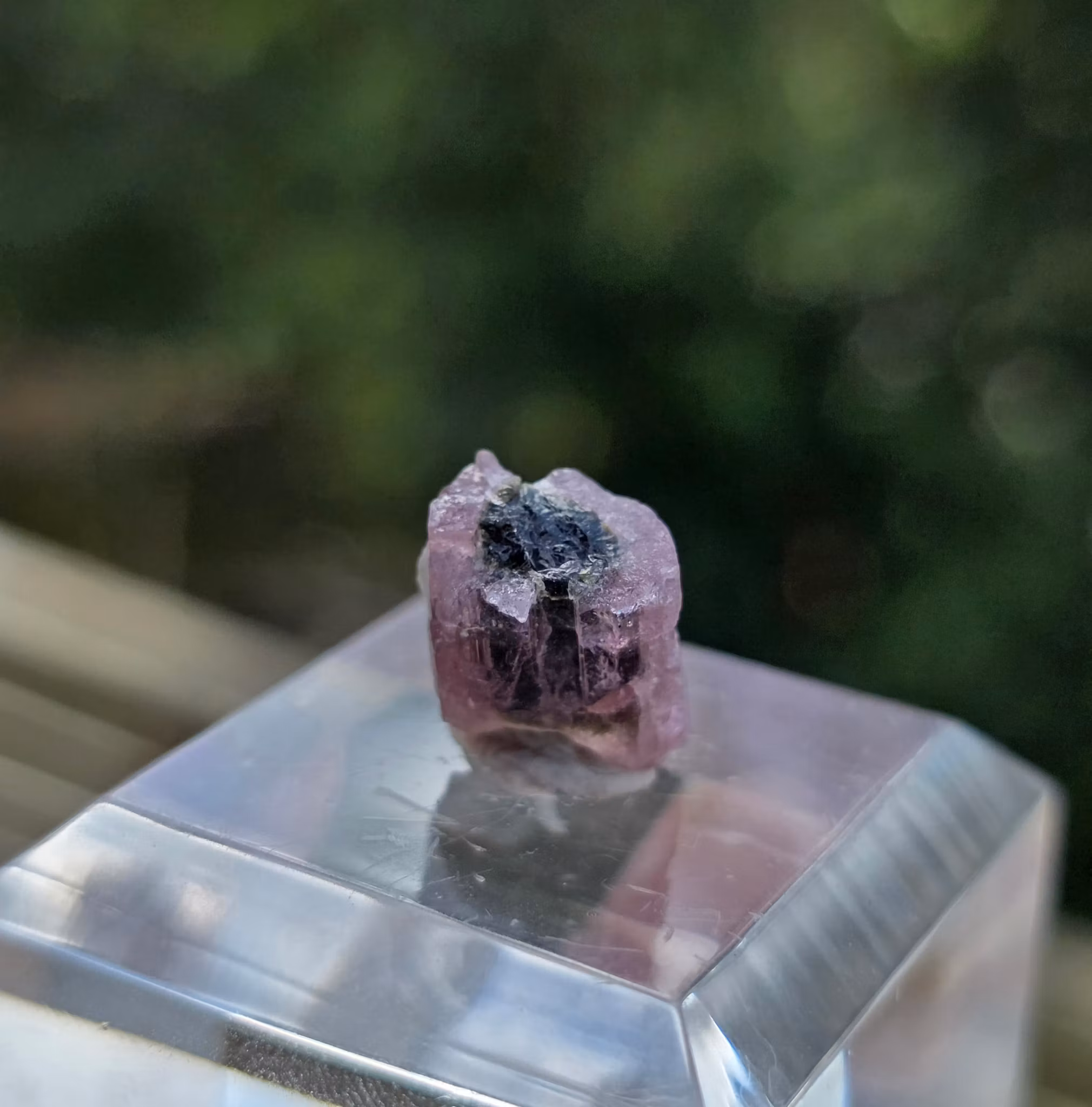 Grön & Rosa Turmalin Från Astaknala 6,75 ct