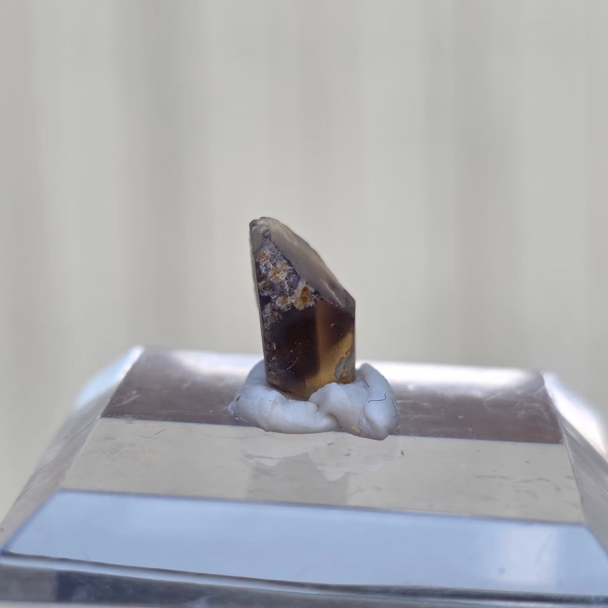 Solid Opal  från Lightning Ridge 1,75 ct