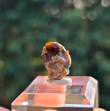 Spessartit Granat 17,30 ct Med Kuber