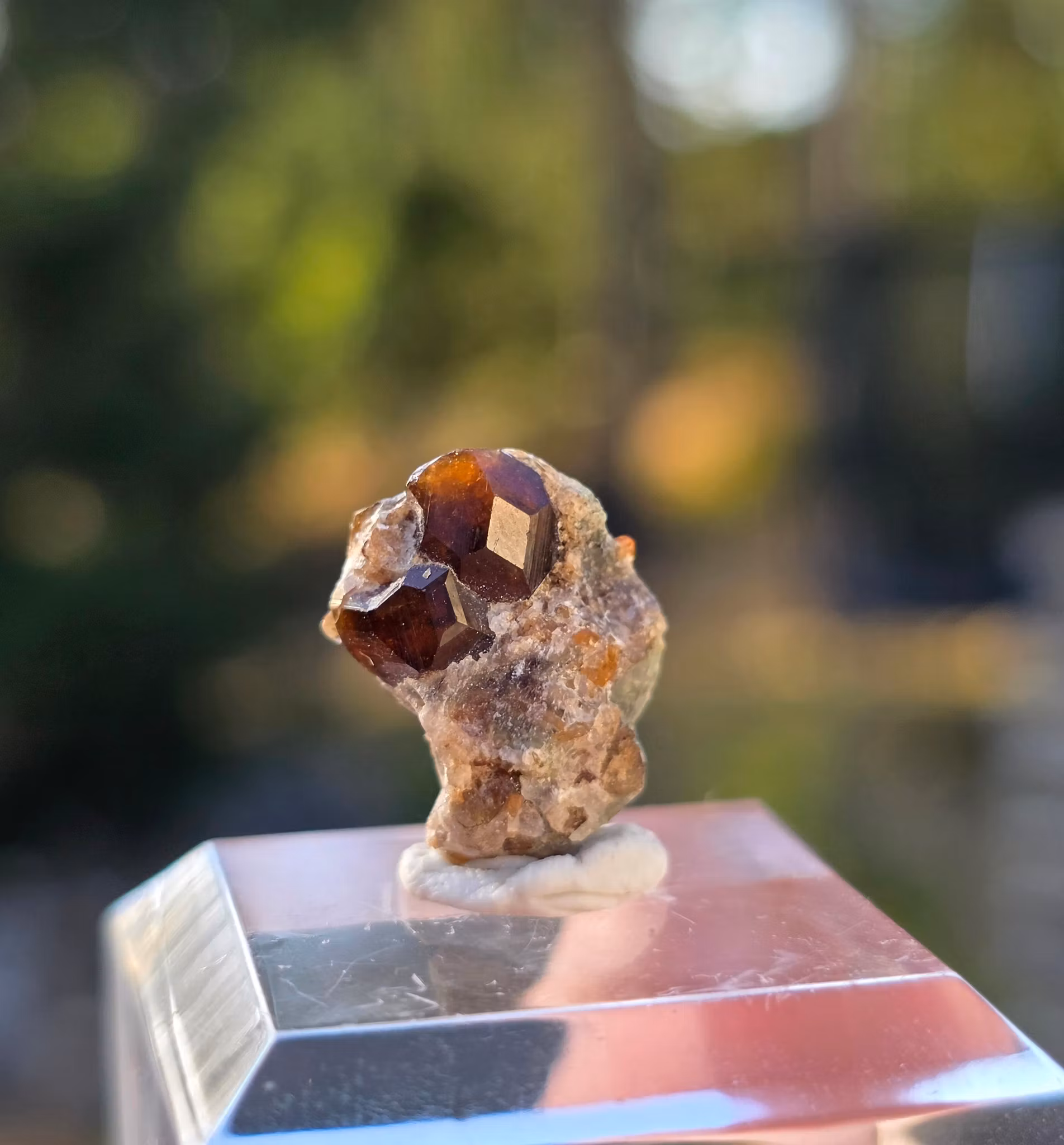 Spessartit Granat 17,30 ct Med Kuber