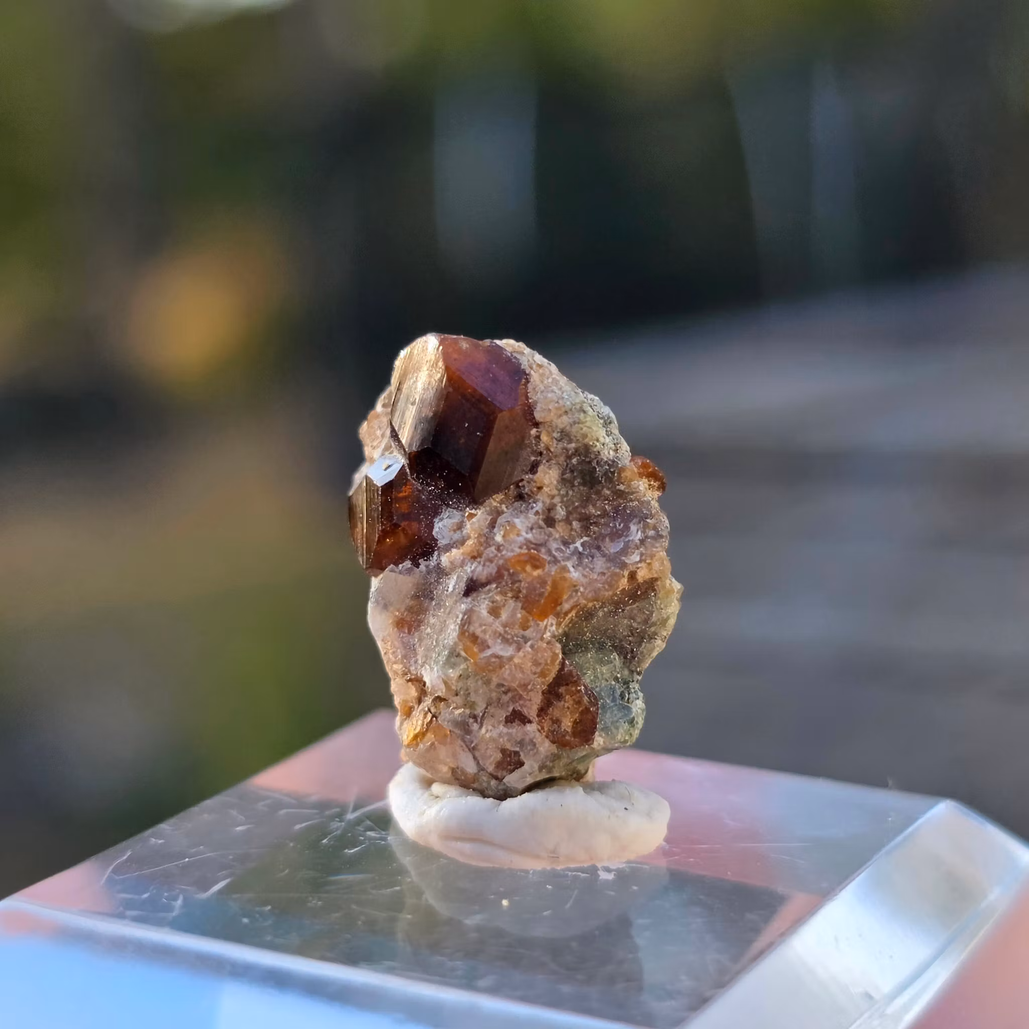 Spessartit Granat 17,30 ct Med Kuber