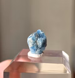 Rå Santa Maria Akvamarin, 4,25 ct, Santa Maria de Itabira, Brasilien.