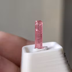 Glasklar Mörkt Rosa Rubellit Turmalin Från Kunar 1,30 ct