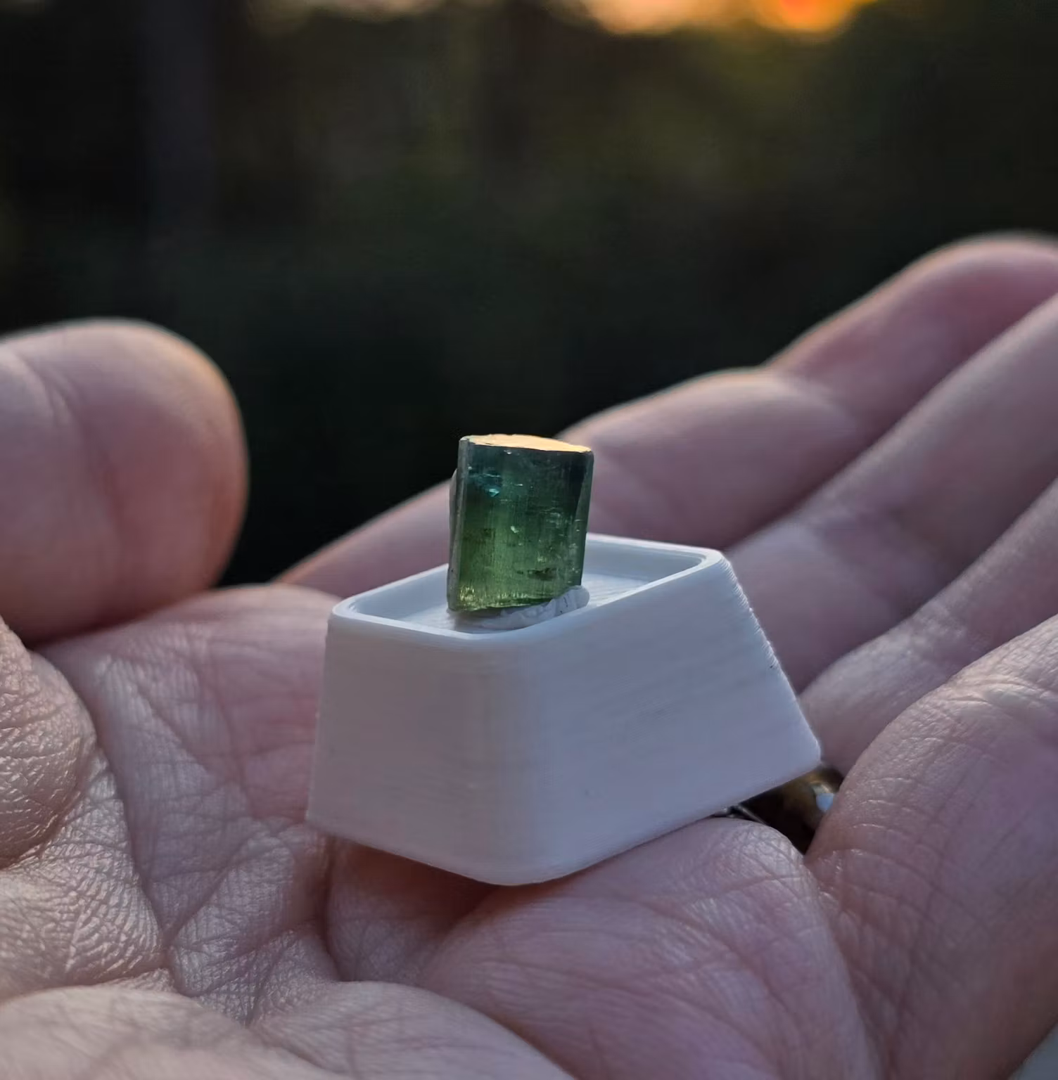 Naturlig Grön Turmalin 3,10ct Kunar, Gem-Grade Med Färgzonering