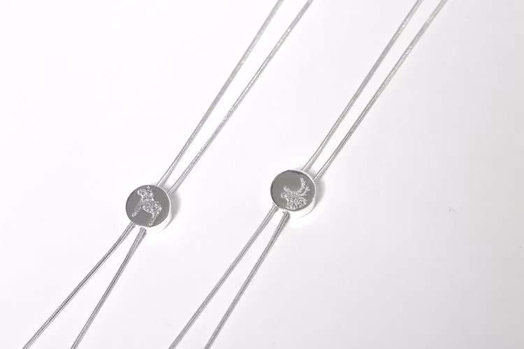 63116, NORDIC CRYSTAL DALAHORSE NECKLACE / HALSBAND 80  DALAHÄST