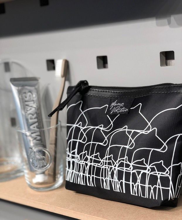 63104 SMINKVÄSKA DALAHÄST /TOILETBAG SMALL DALALINE
