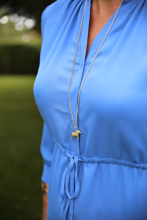 62942, Halsband Dalahäst 85cm, guld/Necklace, Dalahorse, gold