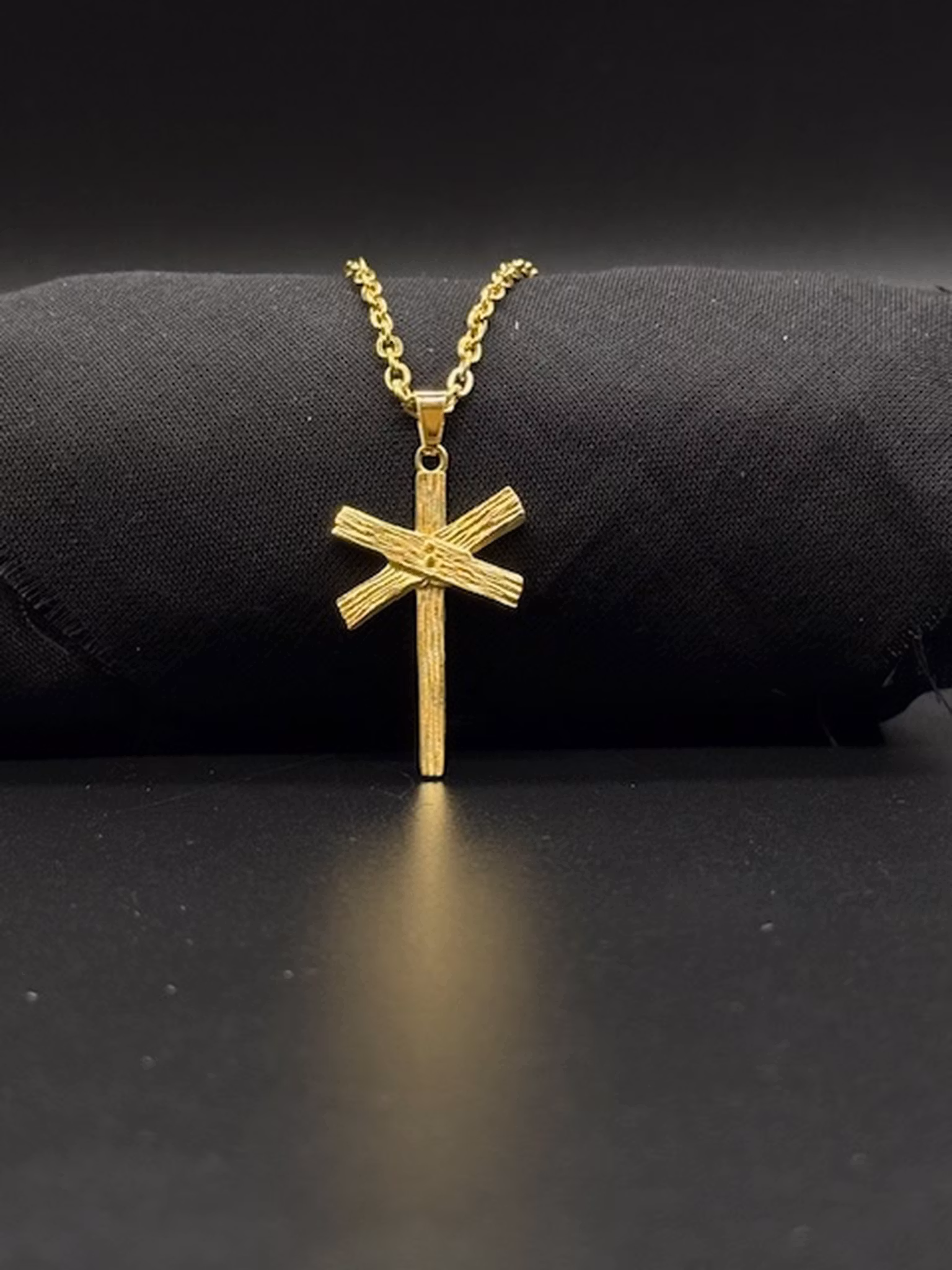 63219, Halsband Ledkryss Guld