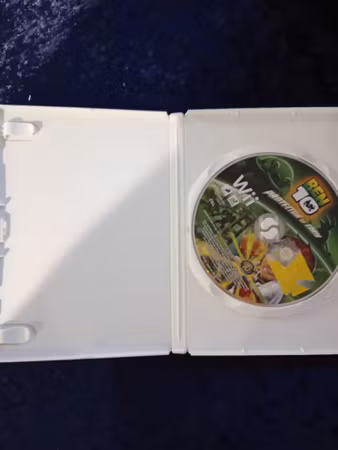 Ben 10 - Protector Of Earth