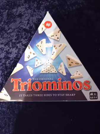 Triominos