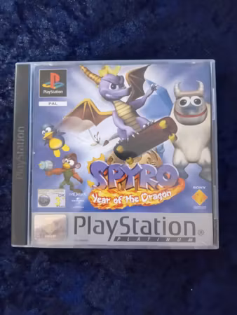 Spyro - Year Of The Dragon
