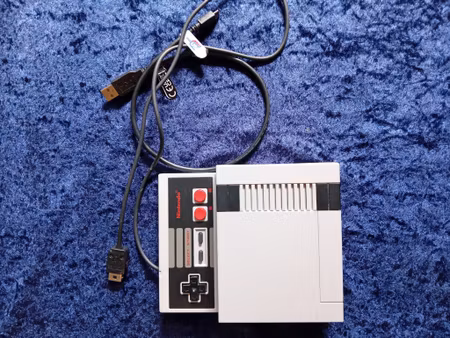 Nes mini