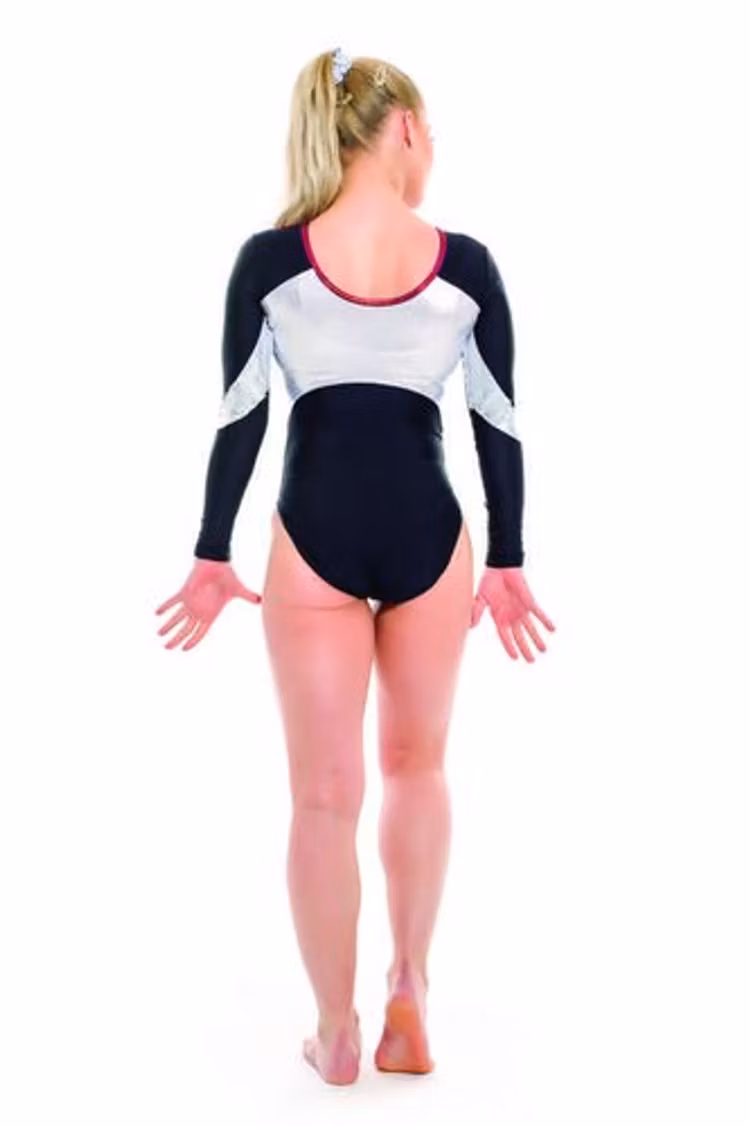8K73/1 Gymnastikdräkt