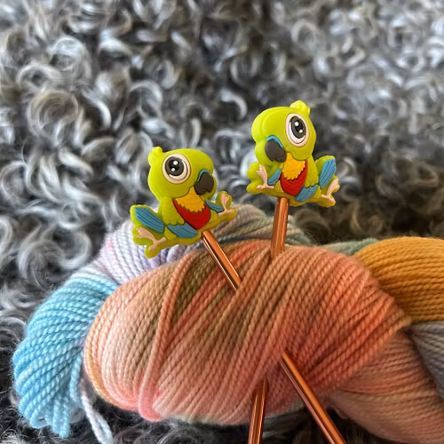 Stickstoppers, Papegoja, gulgrön