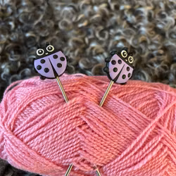 Stickstoppers, Nyckelpiga, lila