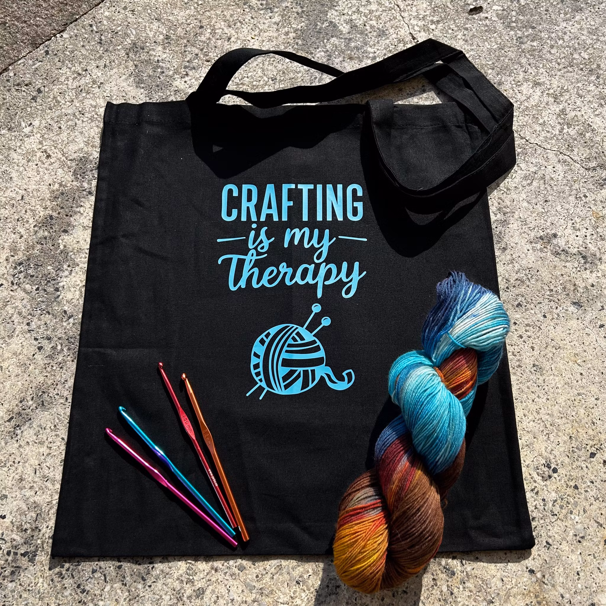 Tygkasse, … MY THERAPHY, svart