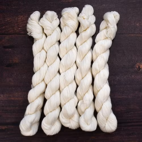 Garn att färga, Alpacka sock. 20g