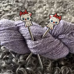 Stickstoppers, Katt med rosett