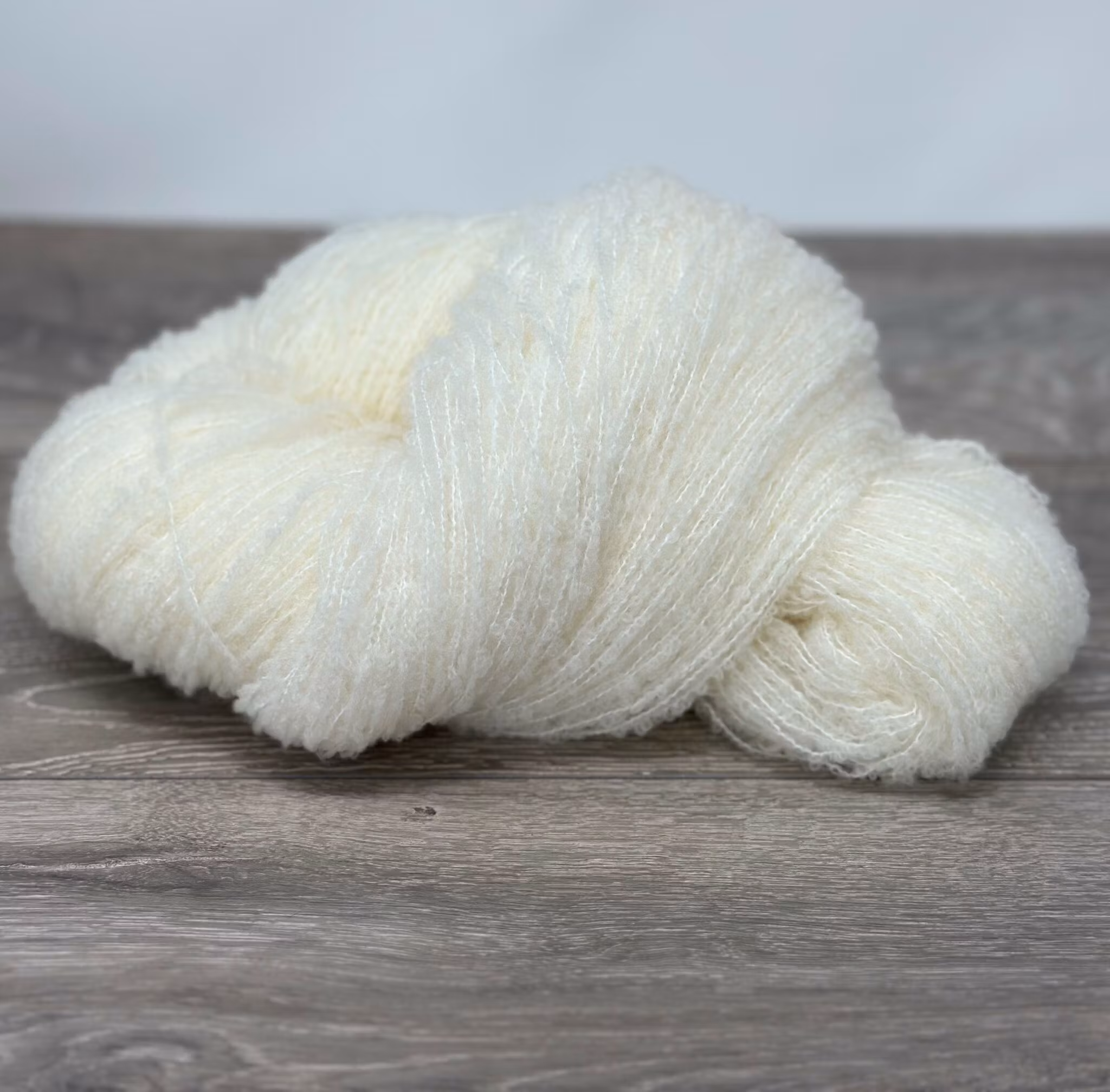 Garn att färga, SW Merino Boucle, 109 g