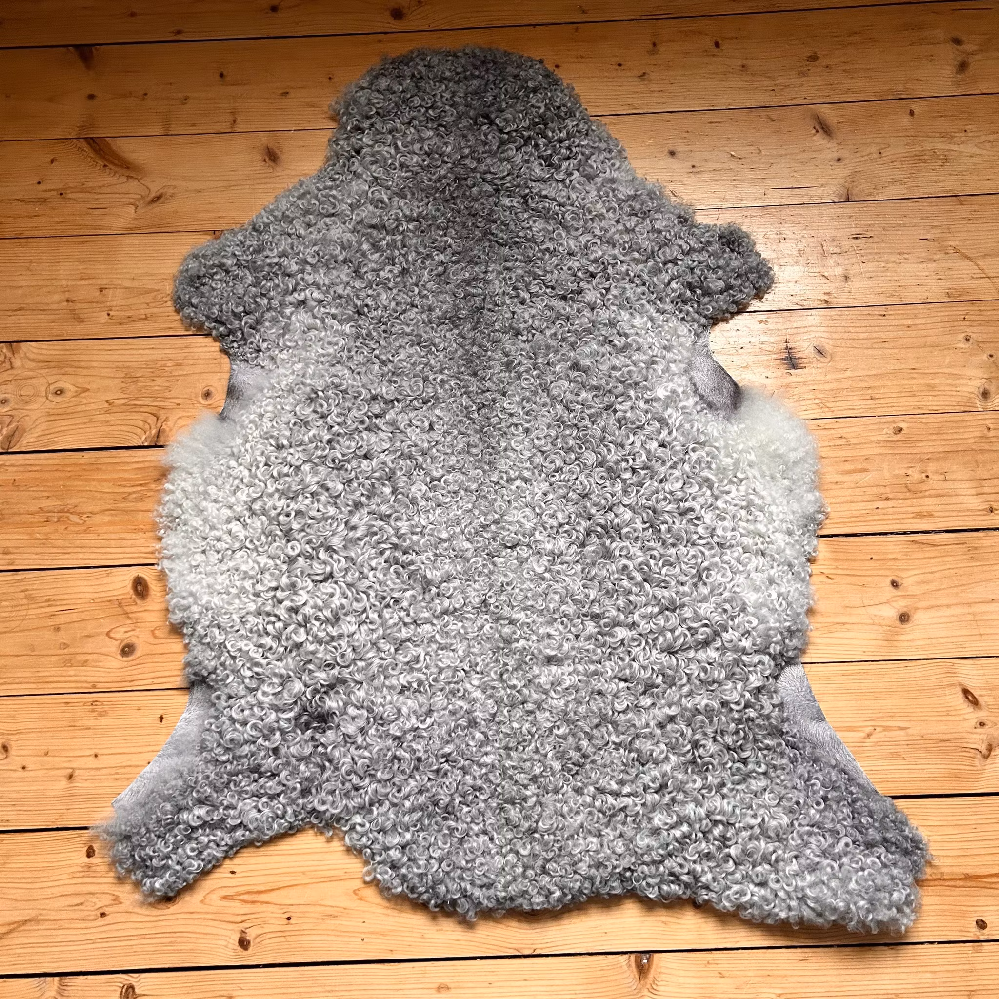 Vackert Lammskinn, nr. 2