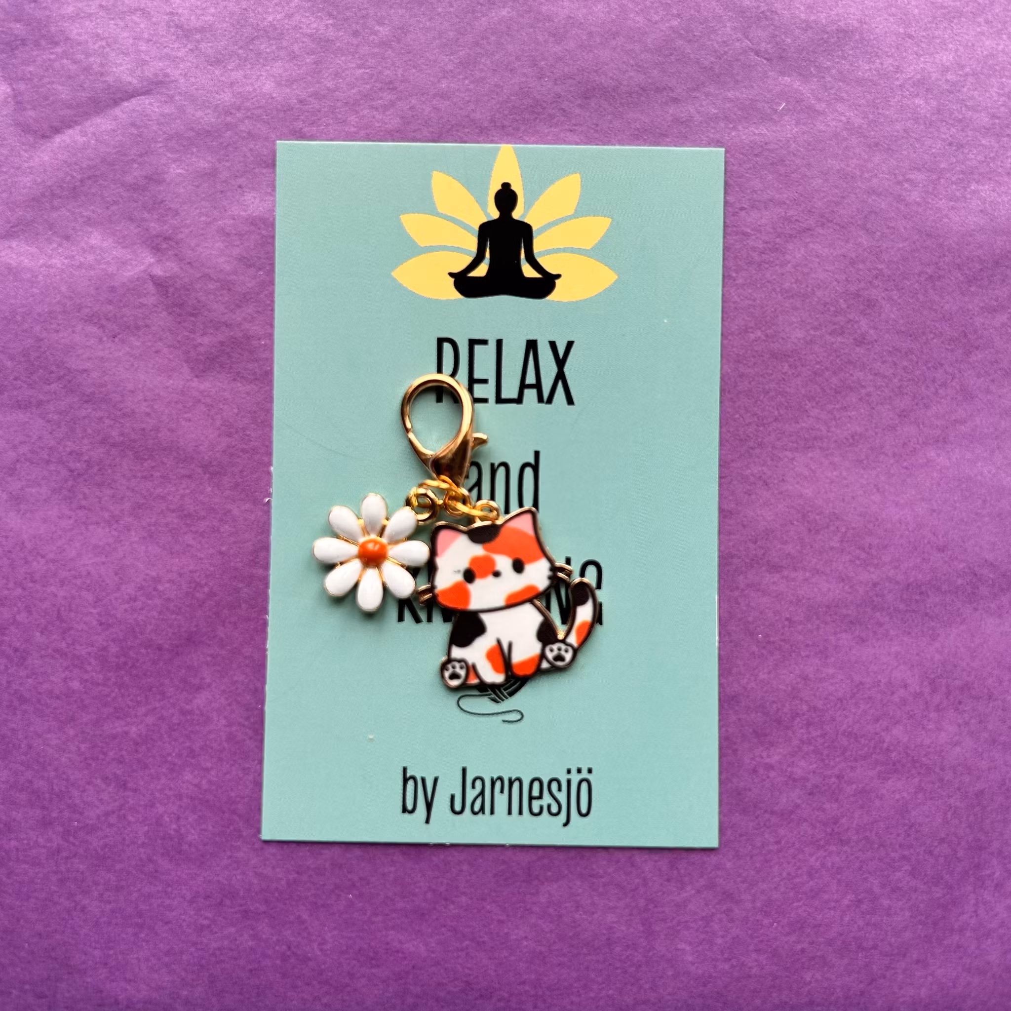 MARKÖR, Katt m. Blomma, trefärgad