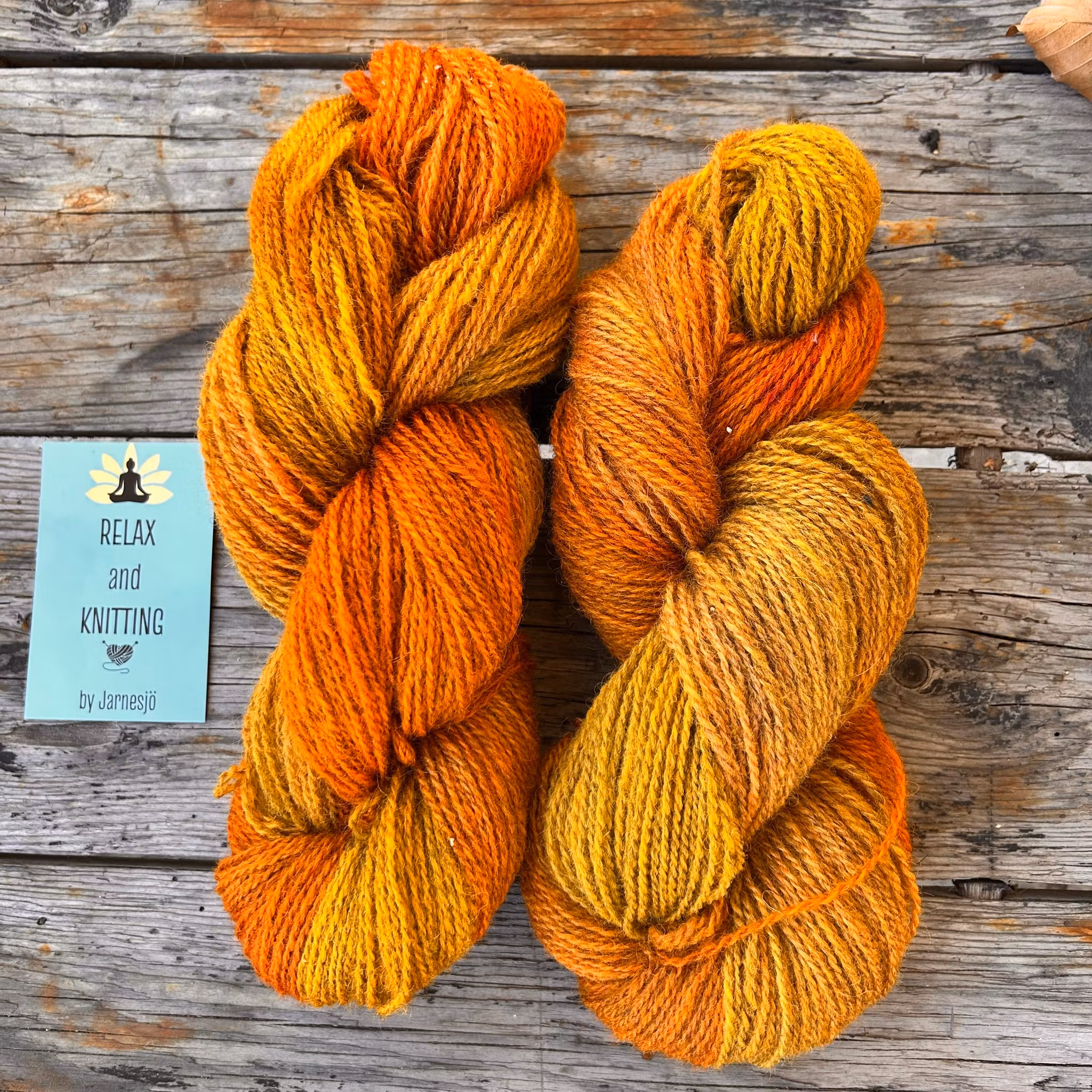 Handfärgat garn, 100 % Svensk ull