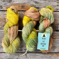 Handfärgat garn, 100 % Ull