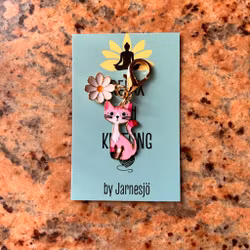 MARKÖR, Katt med blomma, rosa