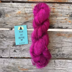 Handfärgat,  Kid Mohair/Silk , 50 g, lila