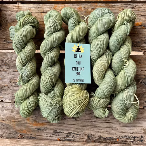 Handfärgat, Merino Sock. 50 g, grön