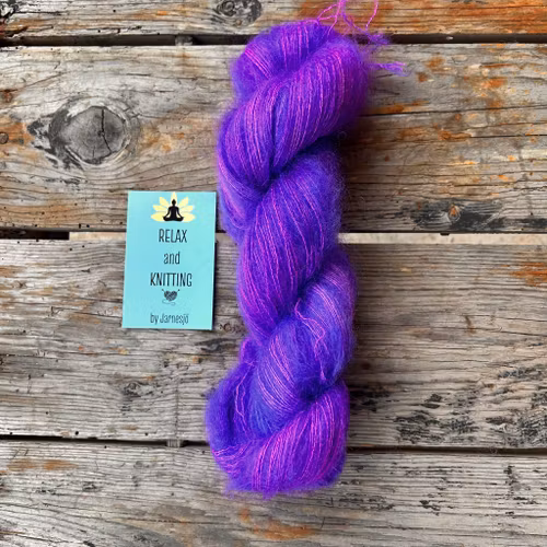Handfärgat,  Kid Mohair/Silk , 50 g, lila