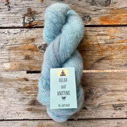 Handfärgat, Naturell Fluff. 100 g