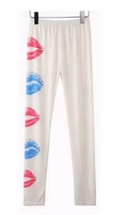 Vita leggings med läppar