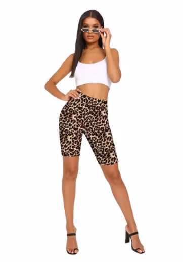 Leopardmönstrade shorts