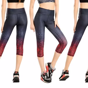 Svarta Yoga Capri Leggings Mandala Mönster