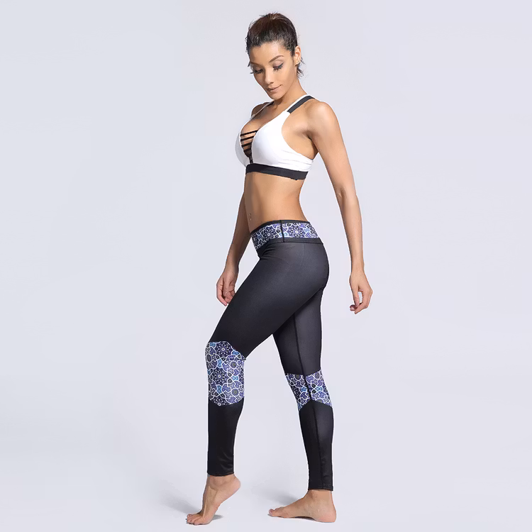 Svarta Yoga Leggings Med Mönster Small