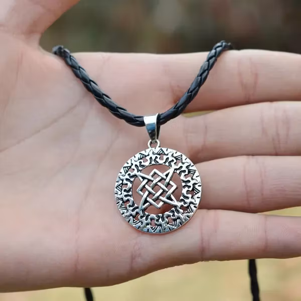Celtisk amulett Harmoni av manligt och kvinnligt ursprung