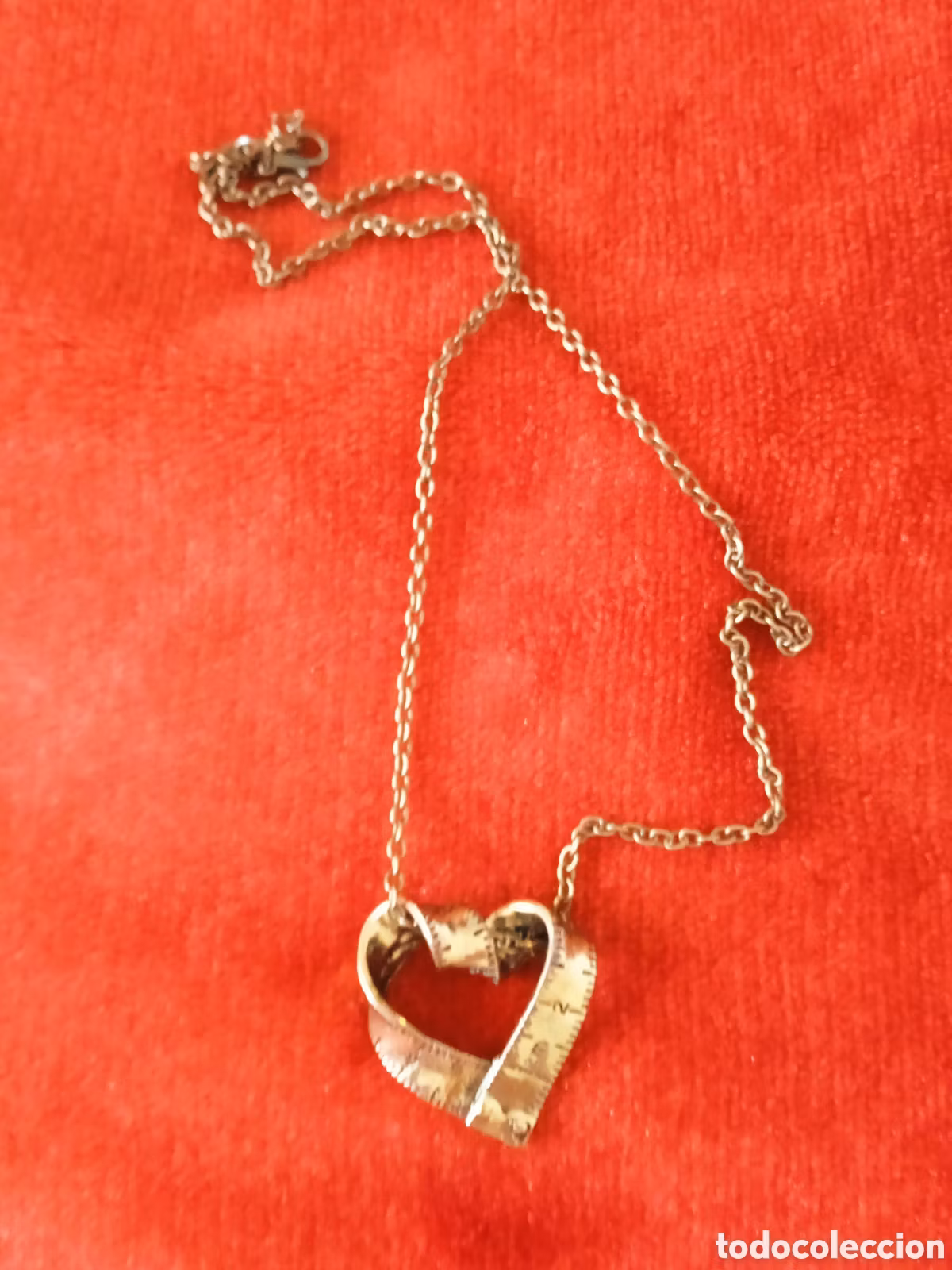Hjärtformad meter Halsband