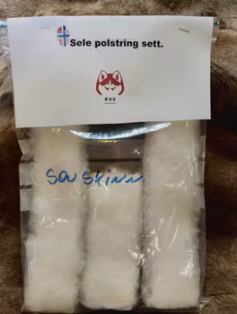 selepolstring sett saueskinn