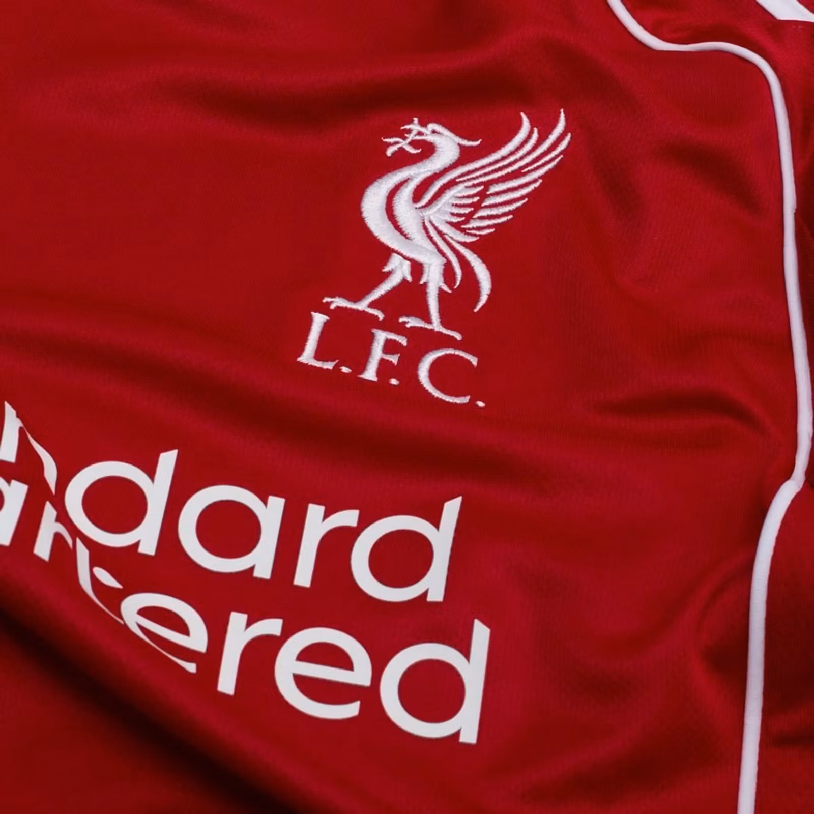 liverpools fotbollströjas emblem