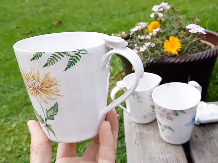 Drömlika blomstermuggar